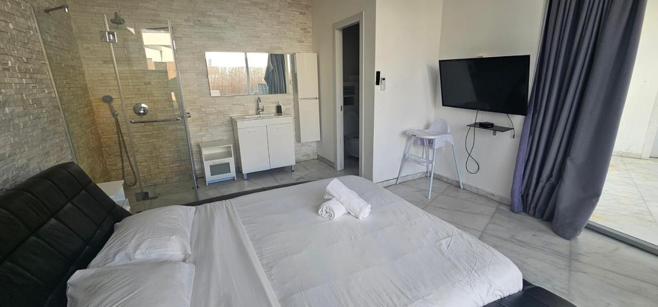 Villa Royal Comfort - Top Holiday Resort Heated Pool & Jucuzzi Ейлат Екстер'єр фото